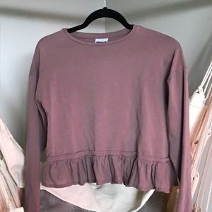 Cropped Long Sleeve Ruffled Bottom Shirt
